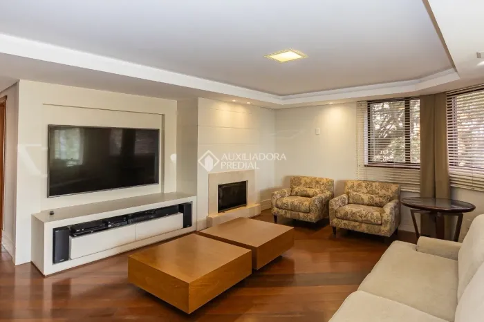 Apartamento Mobiliado para Locação na Rua Gonçalo de Carvalho | Bairro Floresta | Porto Al