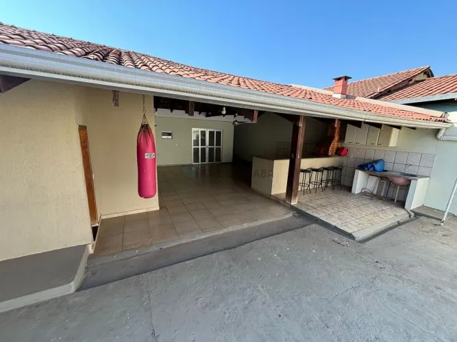 Vendo Excelente casa com piscina - Cohab São Gonçalo