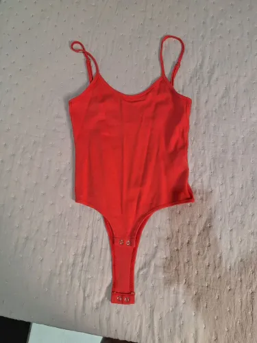 Roupa nova ou seminova