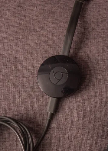 Chromecast original Google - Semi novo, ótimo estado