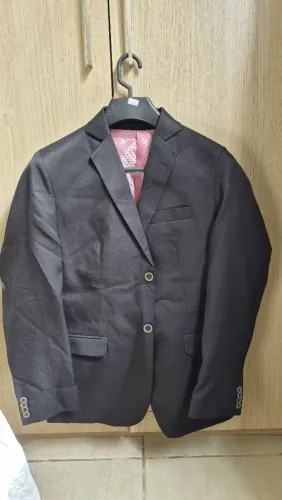 Blazer basicamente novo tamanho 44