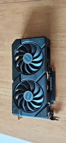 RTX 4060 8GB