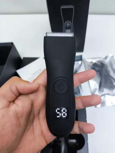Maquininha Portátil de Raspar Pelos à Prova d?Água