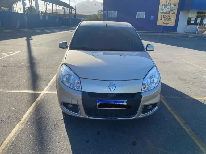 Renault Sandero Privilège Hi-flex 1.6 16V 5P AUT 2012