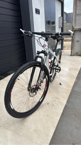 Bicicleta Aro 29 SCHWINN 