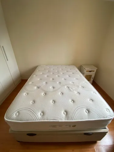Cama casal Probel com box baú 