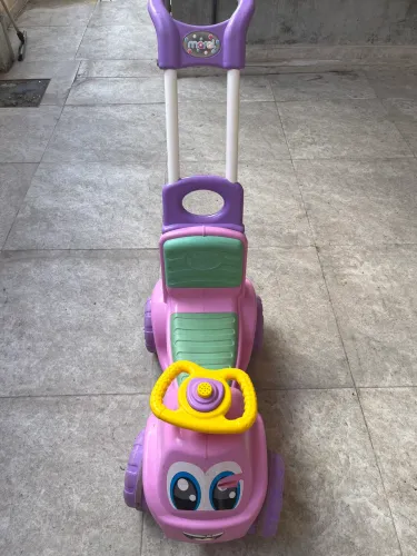 Carrinho Infantil de Empurrar