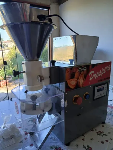 Máquina de Salgados Gastro Mixx Prospera