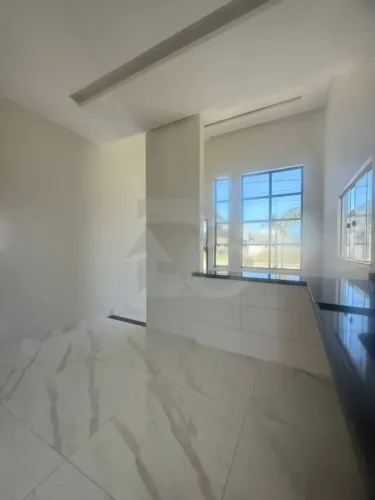 Casa no Condomínio Terras Alphaville 1 com 4 Vagas e Área Gourmet