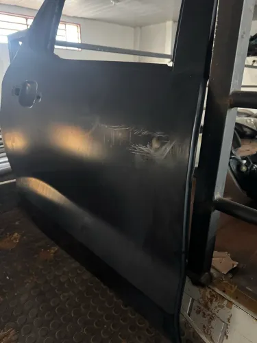 PORTA TRASEIRA DIREITA STRADA