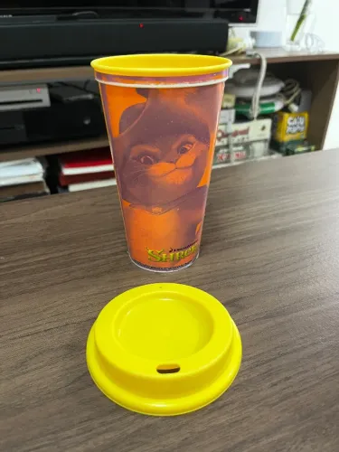 Copo GATO DE BOTAS do Shrek com a Toddy LANÇAMENTO DO CINEMA