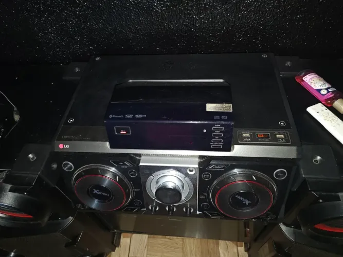 Som LG CM 9730 ACEITO TROCA