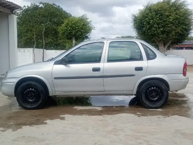 Chevrolet Corsa Sedan 1.0 MPFI 8V 71cv 4P 2004