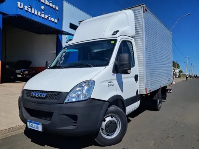 Iveco Daily Chassi 35s14 2P (e5) 2014