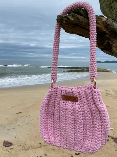 Bolsa de Crochê Artesanal Feita à Mão | Exclusiva e Elegante