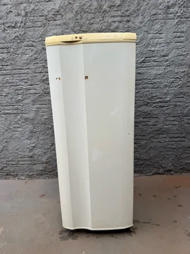 Geladeira eletrolux