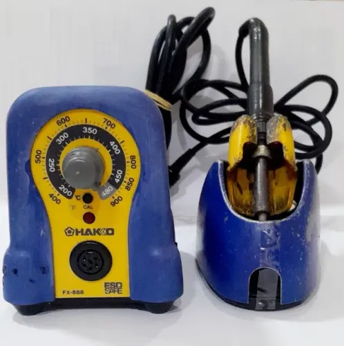 Estação de Solda Analógica 220V Hakko FX-888