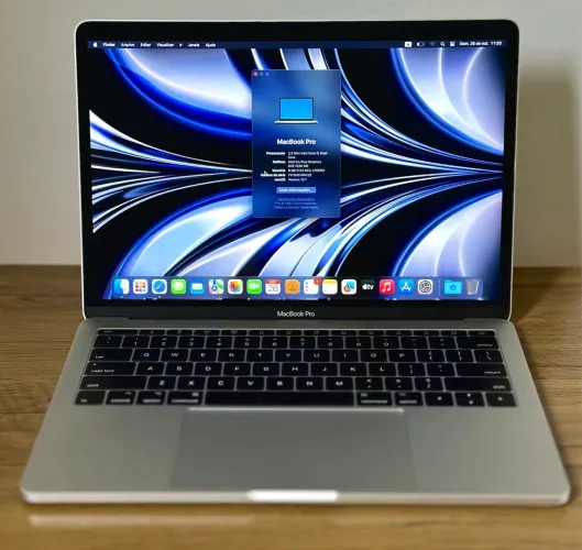MacBook Pro 2017 256gb - Prateado (impecável)