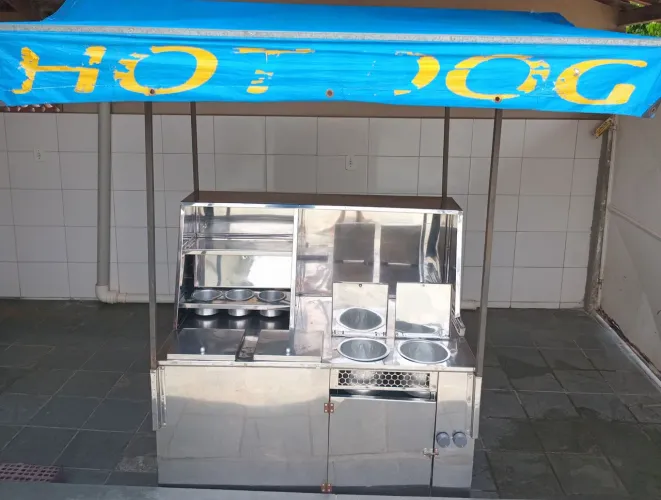 Vendo barraca de cachorro quente
