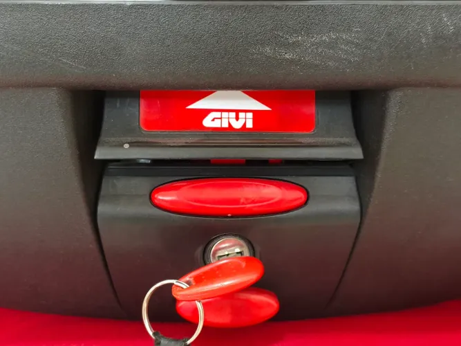 Baú Traseiro GIVI 45Lts GIVI 