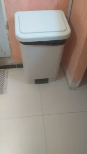 Lixeira com Pedal
