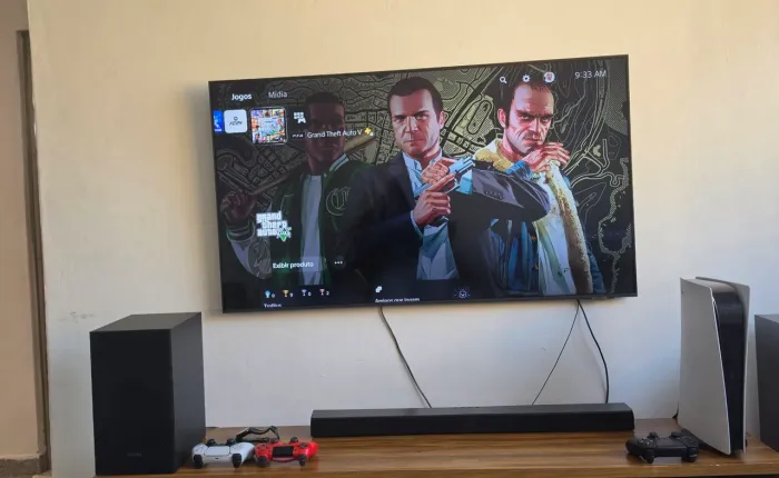 Ps5 com 3 controle e com garantia de fábrica 