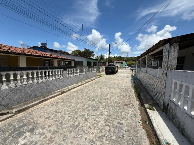 Casa na praia de ponta de pedras !!