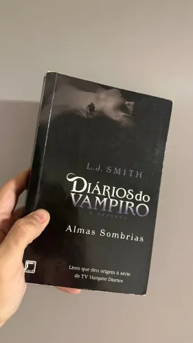 Diários do Vampiro: Almas Sombrias