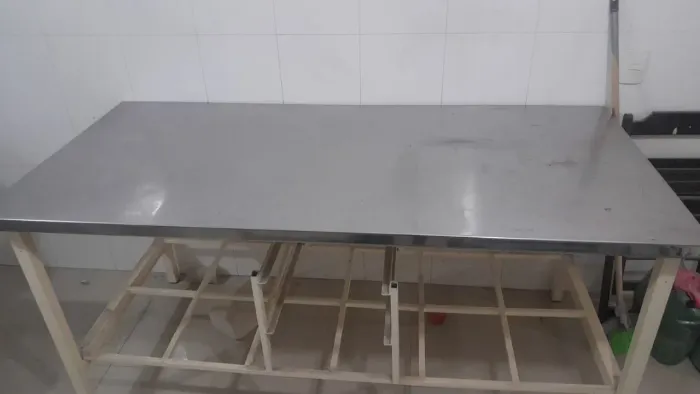 Mesa industrial de inox