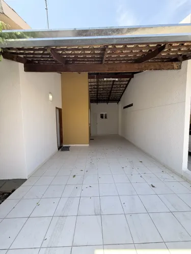 Casa em condomínio, 3 quartos, 1 suíte, 130 m², 2 vagas no Vila brasilia em Aparecida de G