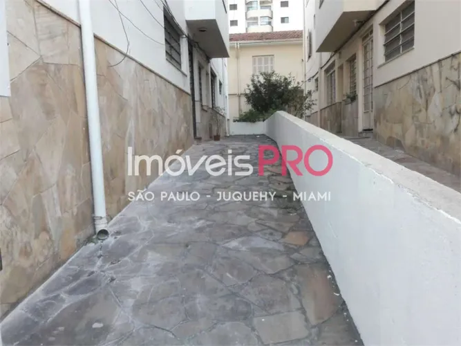 Prédio residencial no Campo Belo