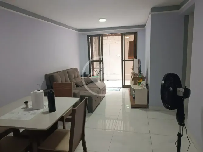 Apartamento térreo 2 quartos sendo 1 suíte com área externa nos Bancários codigo: 378052