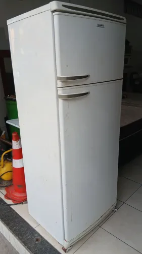 Geladeira dúplex dako entrega a combinar