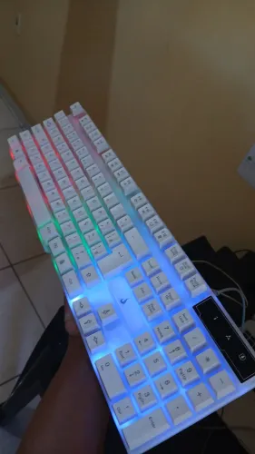Teclado Semi Mecânico Rise Mode G1 Rainbow C/Fio Branco