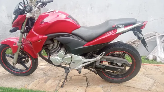 Cb 300 2015