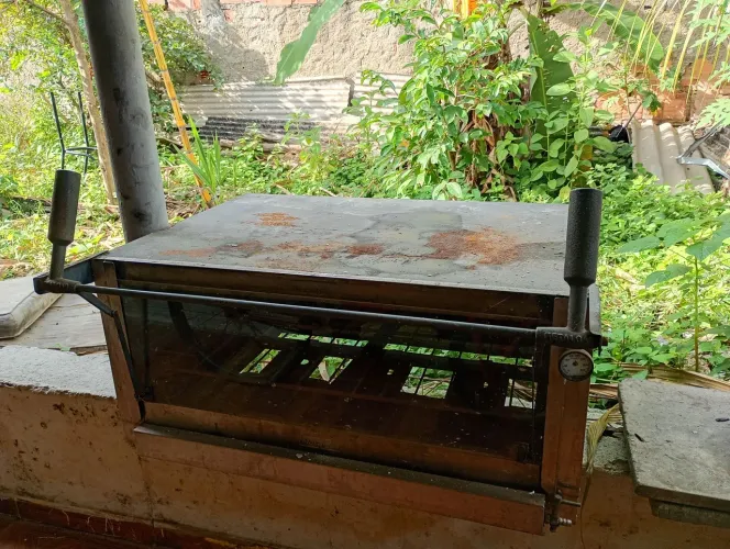 Forno refratário 