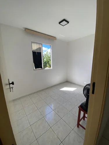 Aluguel de quarto para meninas em frente à Unit (tudo incluso)