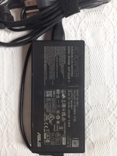 Carregador ASUS 200 W