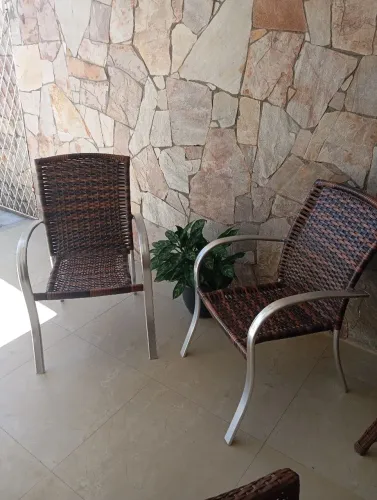 Cadeiras pra varanda.