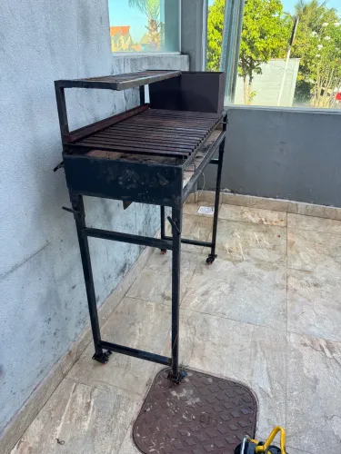 Churrasqueira parrilha
