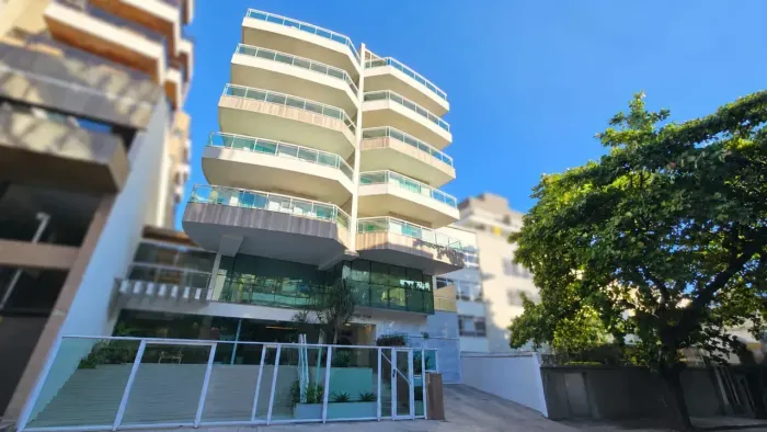Apartamento no Centro de Cabo Frio A Poucos Passos da Praia do Forte