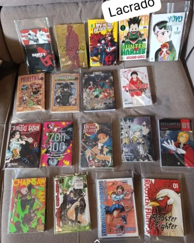 Mangás SOMENTE VOLUME 1 (vendo unidade, valor a negociar) gantz/demon slayer/ chaisaw man