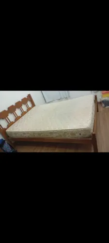 Cama com colchão