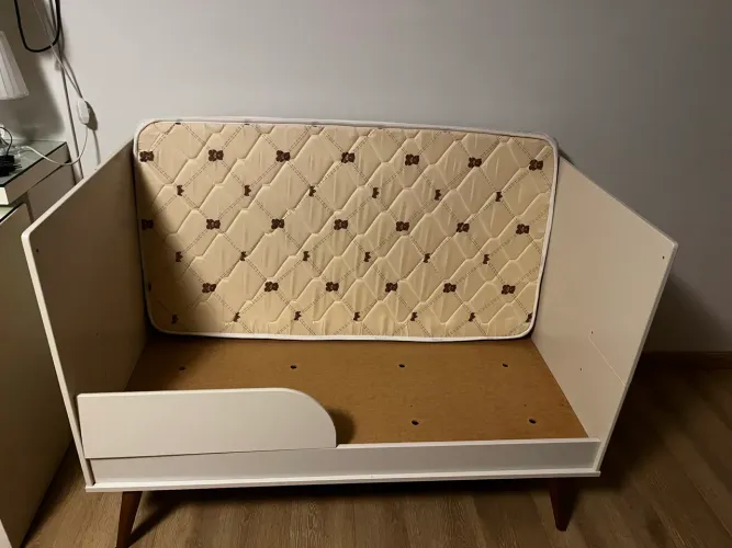 Berço e cama