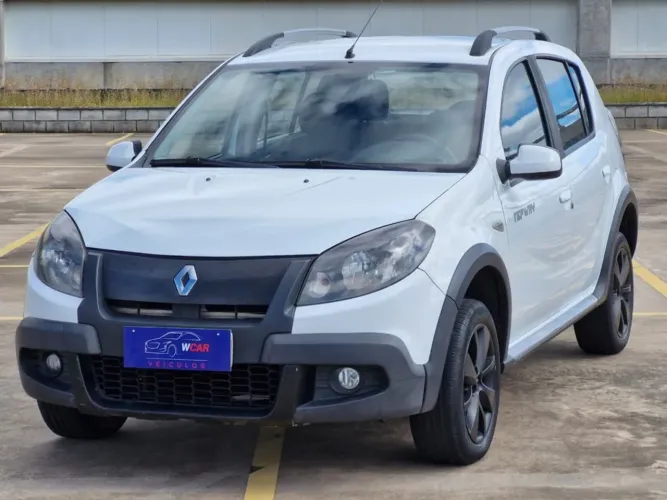 Renault Sandero Stepway Flex 1.6 16V 5P 2014