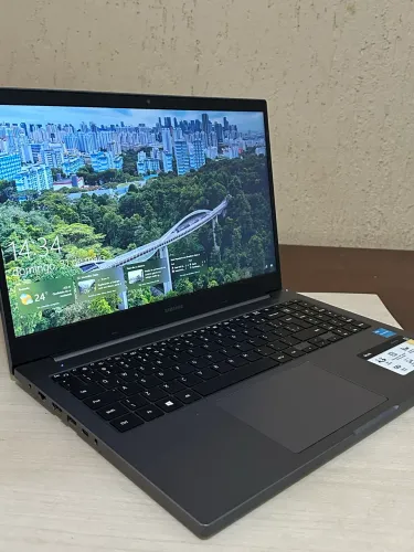 Vendo um Samsung Book!