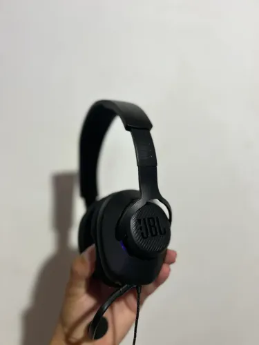 Headset JBL usado 1 vez
