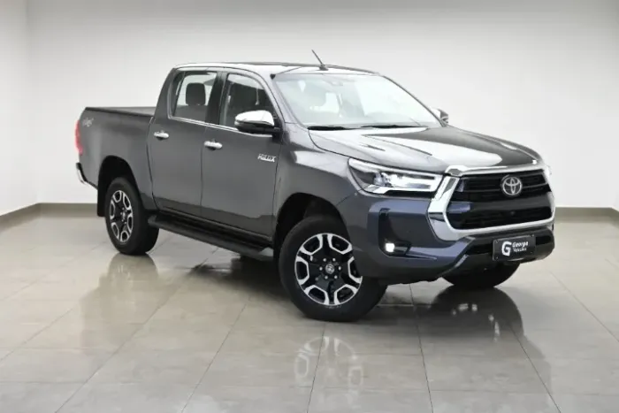 Toyota Hilux CD SRX 4X4 2.8 TDI 16V Diesel Aut. 2024