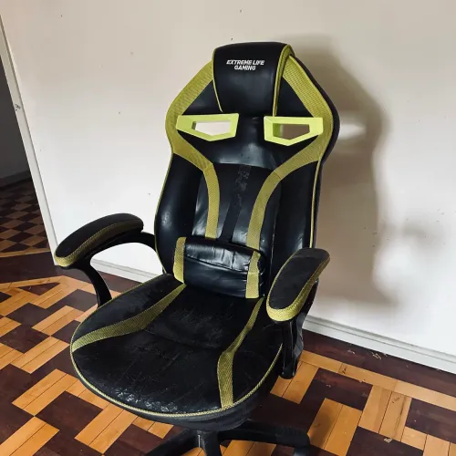 Cadeira para jogar
