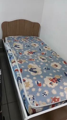 Cama Infantil Solteiro - Unissex com Grade e Colchão